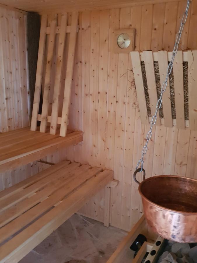 Traumwohnung Jolly Jumper Auf Idyllischem Reiterhof Naehe Burg Eltz * Munstermaifeld
